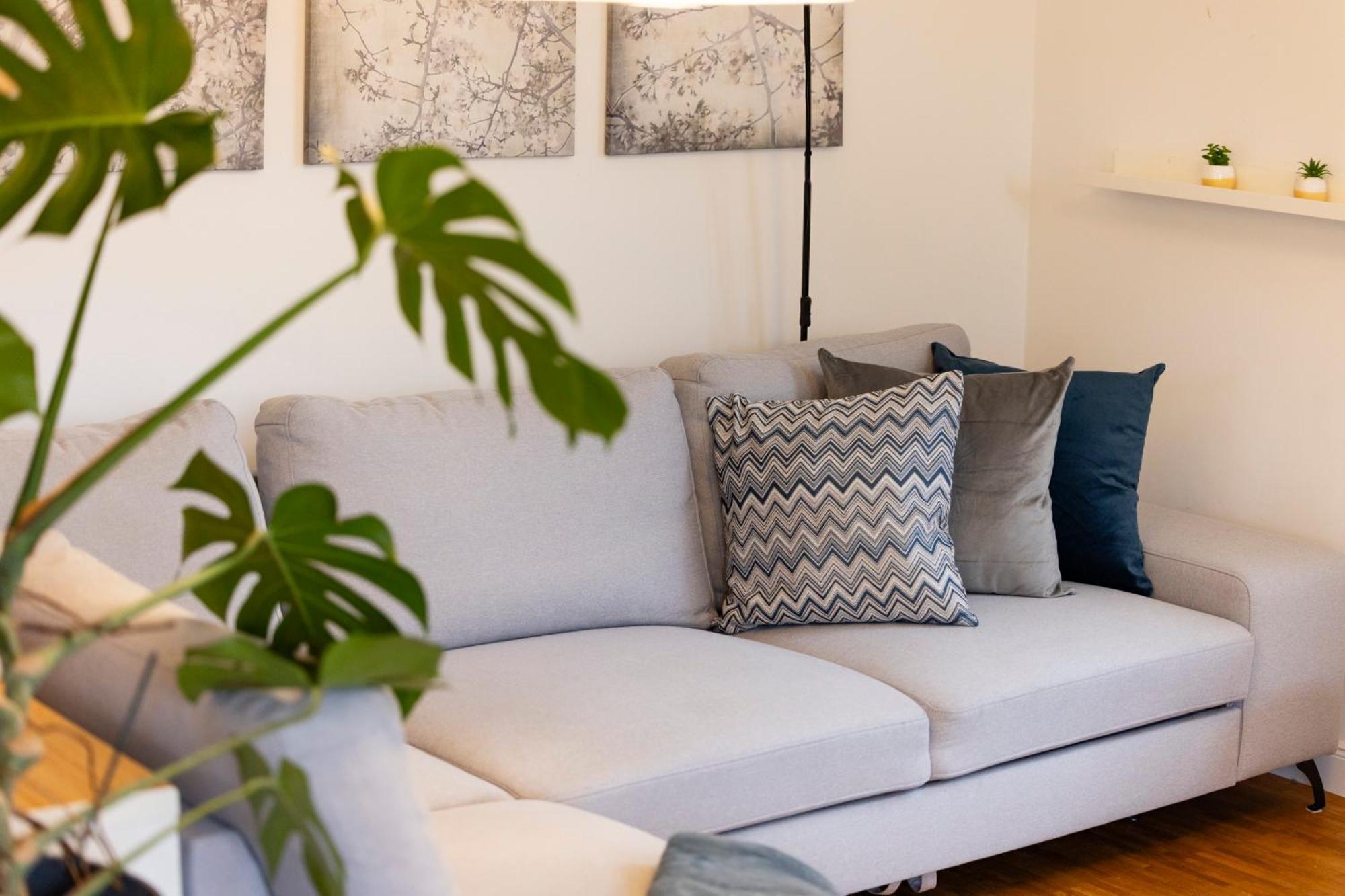 Smartfewo - Home - Zentral - Terrasse - Parkplatz Oldenburg Dış mekan fotoğraf