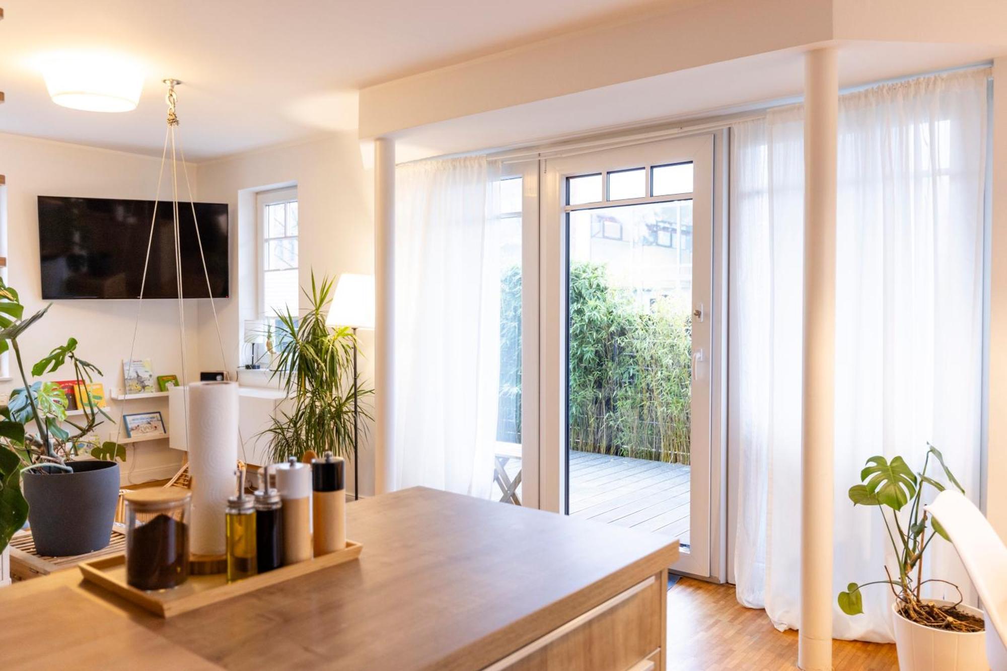 Smartfewo - Home - Zentral - Terrasse - Parkplatz Oldenburg Dış mekan fotoğraf